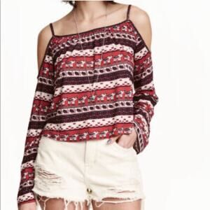 H&M Loves Coachella  2016 Cold Shoulder Elephant Top Size Small